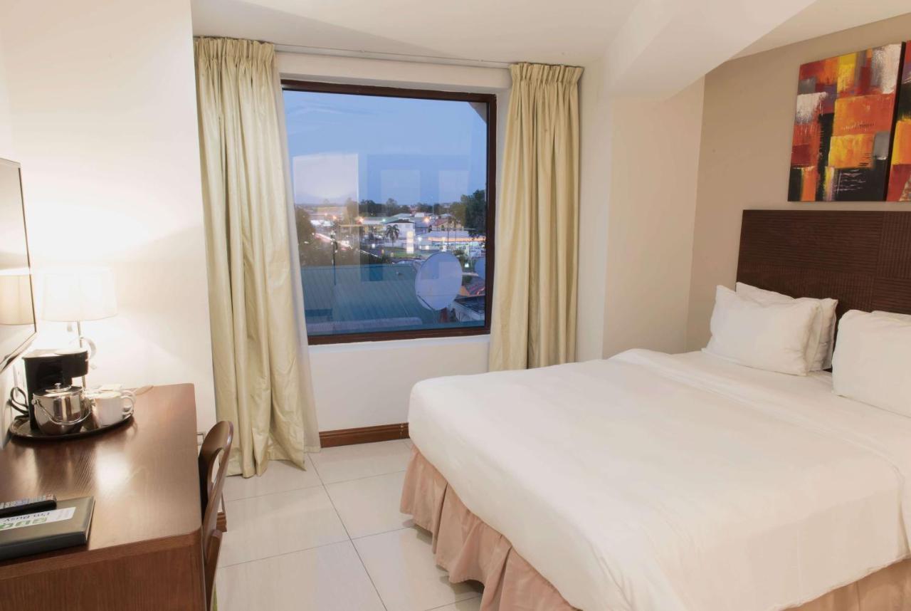 Ramada By Wyndham Princess Paramaribo Exterior photo